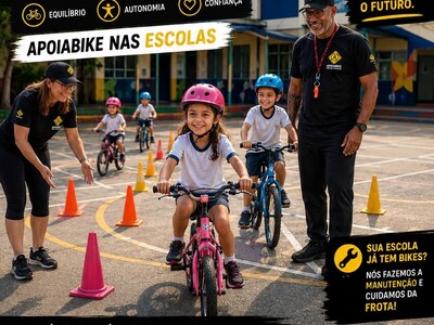 Aula de Bike nas Escolas: aprender a pedalar também é educação